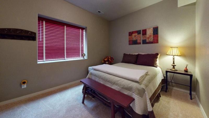 120 Winding Meadow By Vacation Rentals For You Monument المظهر الخارجي الصورة