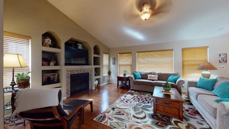 120 Winding Meadow By Vacation Rentals For You Monument المظهر الخارجي الصورة